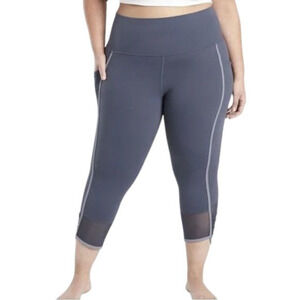 Athleta Salutation Stash Pocket II Capri Leggings Medieval Violet‎ Size 3X